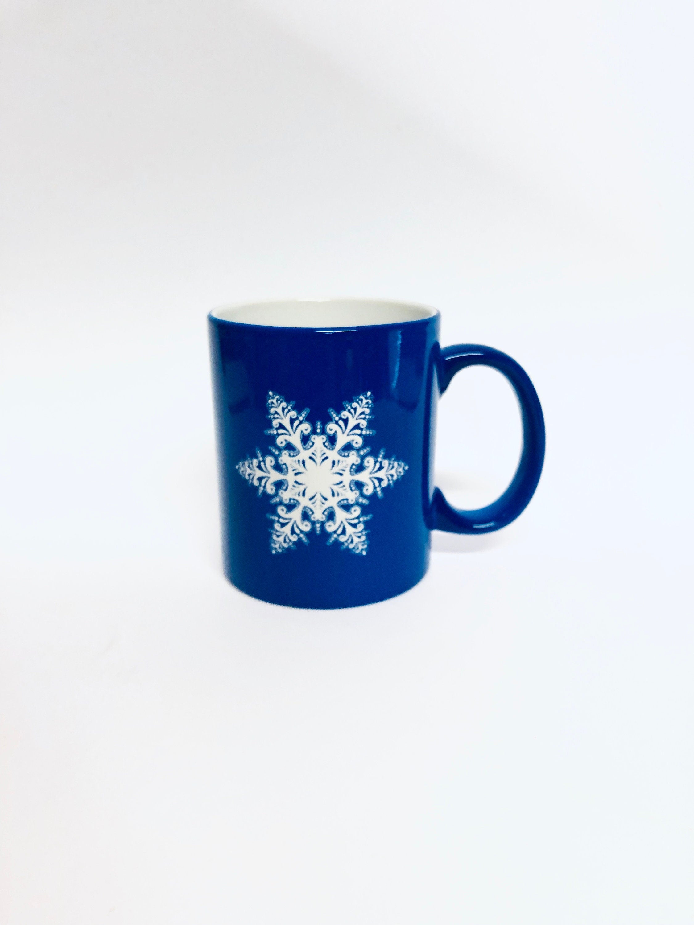Ceramic Coffee cup, Tea Cup, laser engraved Snowflake design 11oz