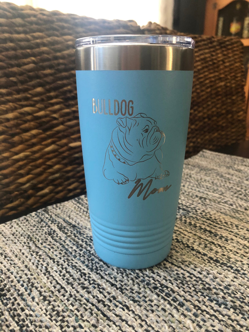 Bulldog Mom ~ Tumbler laser Engraved 20oz w/Clear Lid
